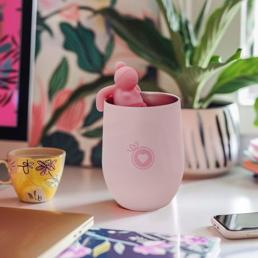 Pink Perfection: Miss CuTea's Guide to a Stylish Tea Break - DecorChiq